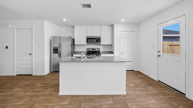 2538 Cedar Ridge Drive, Needville, TX 77471