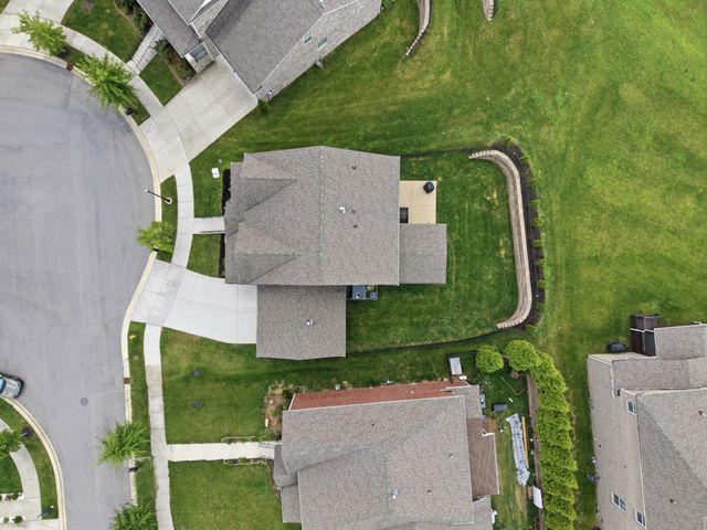 819 Ryecroft Ln, Franklin, TN 37064
