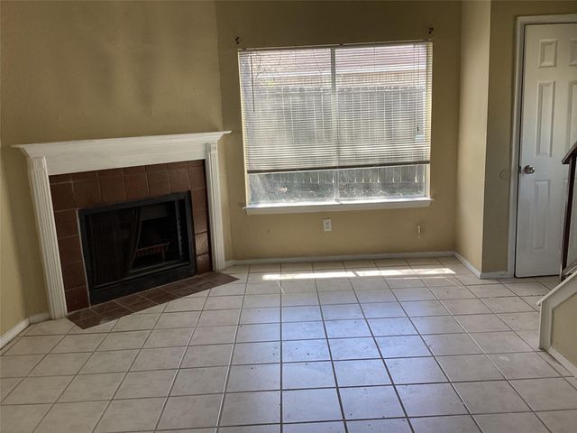 15831 Bazelbriar Lane, Houston, TX 77489