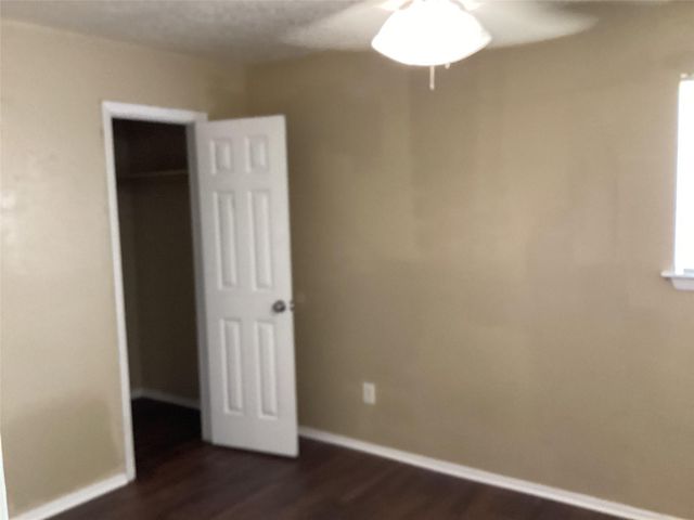 15831 Bazelbriar Lane, Houston, TX 77489