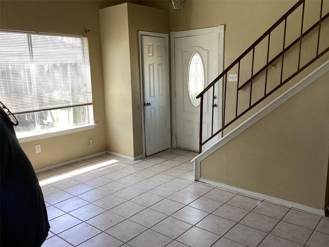 15831 Bazelbriar Lane, Houston, TX 77489