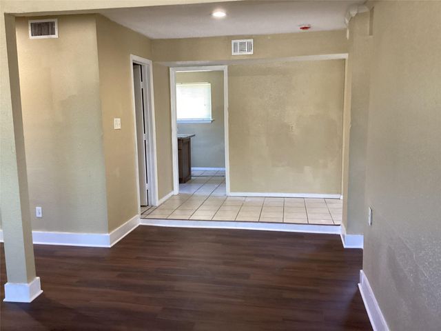 15831 Bazelbriar Lane, Houston, TX 77489