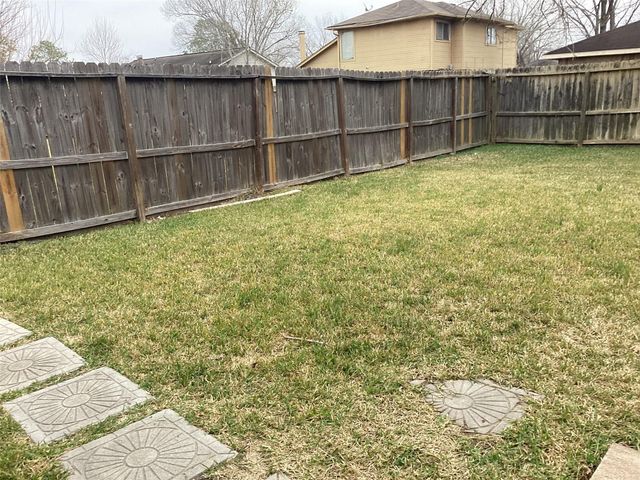 15831 Bazelbriar Lane, Houston, TX 77489