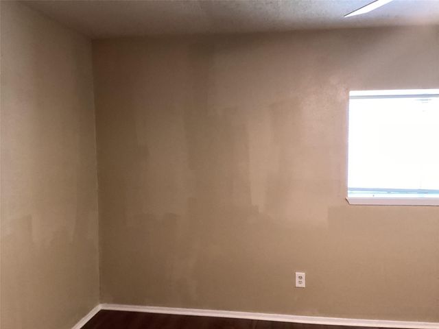 15831 Bazelbriar Lane, Houston, TX 77489