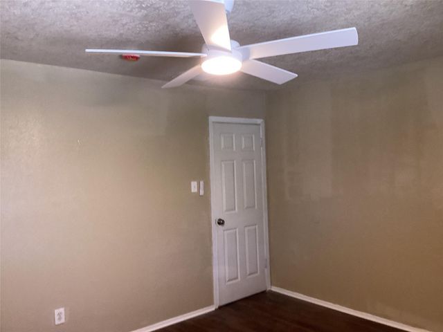 15831 Bazelbriar Lane, Houston, TX 77489