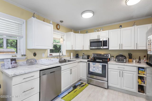 407 Sandlewood Drive, Calabash, NC 28467