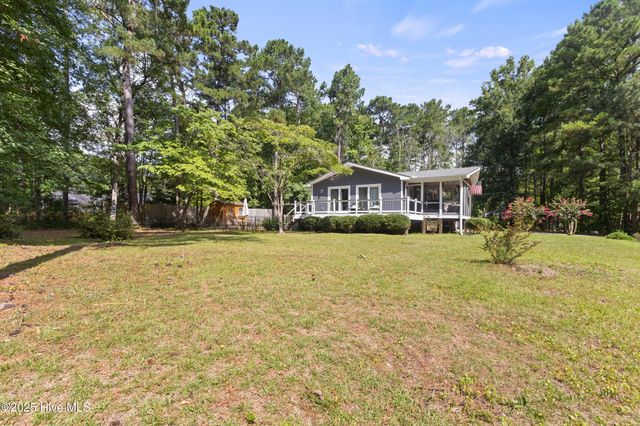 407 Sandlewood Drive, Calabash, NC 28467