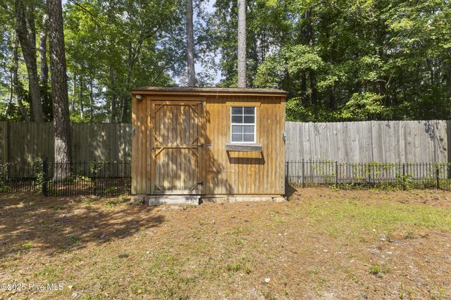 407 Sandlewood Drive, Calabash, NC 28467