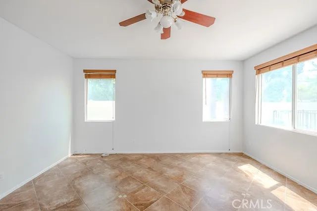 42466 Circulo Cavinara, Murrieta, CA 92562