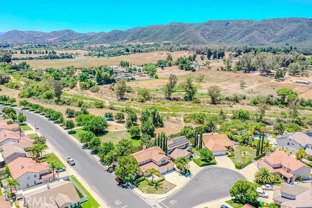 42466 Circulo Cavinara, Murrieta, CA 92562