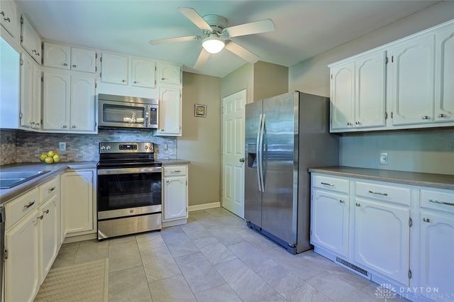 103 Chatham Drive, Kettering, OH 45429