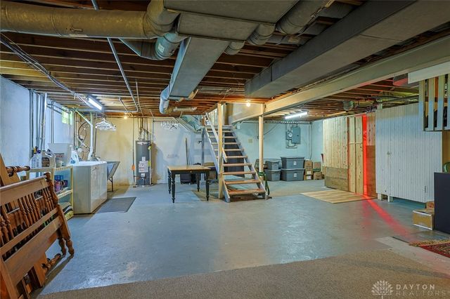 103 Chatham Drive, Kettering, OH 45429
