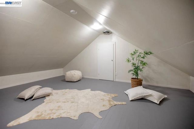 1321 Pearl St, Alameda, CA 94501