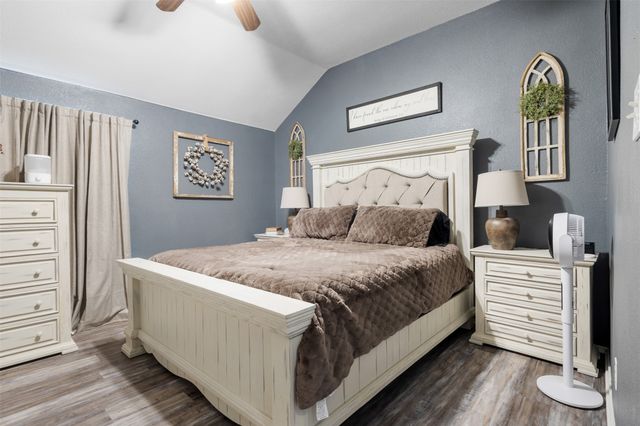 1004 Grand National Boulevard, Fort Worth, TX 76179