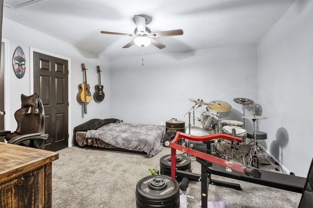 1004 Grand National Boulevard, Fort Worth, TX 76179