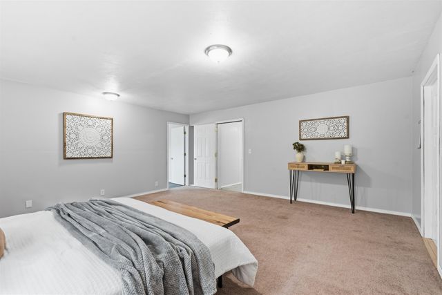 17307 N Little Spokane River Dr, Colbert, WA 99005