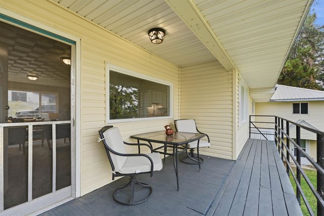 17307 N Little Spokane River Dr, Colbert, WA 99005
