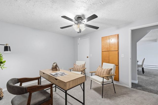 17307 N Little Spokane River Dr, Colbert, WA 99005