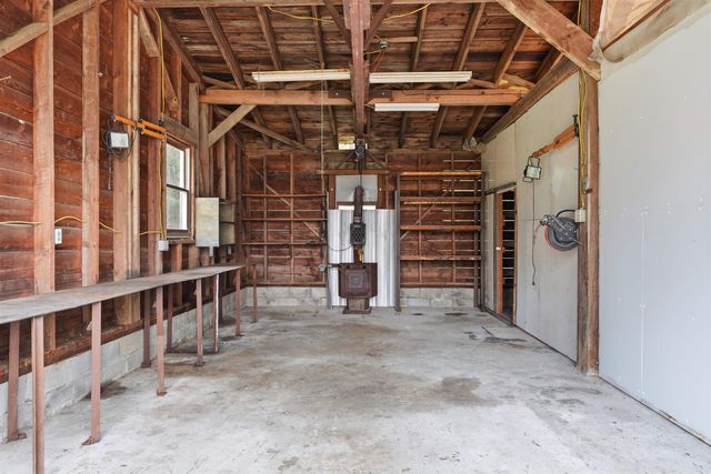 17307 N Little Spokane River Dr, Colbert, WA 99005