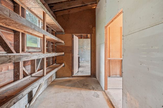 17307 N Little Spokane River Dr, Colbert, WA 99005