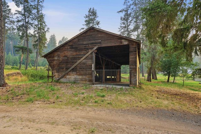17307 N Little Spokane River Dr, Colbert, WA 99005