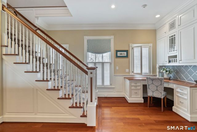 5 Viewpoint Lane, Ellington, CT 06029