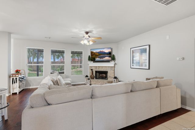 522 Turtle Hill, San Antonio, TX 78260