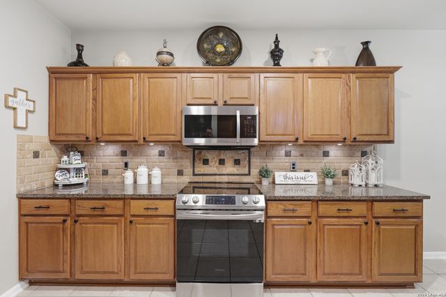 522 Turtle Hill, San Antonio, TX 78260