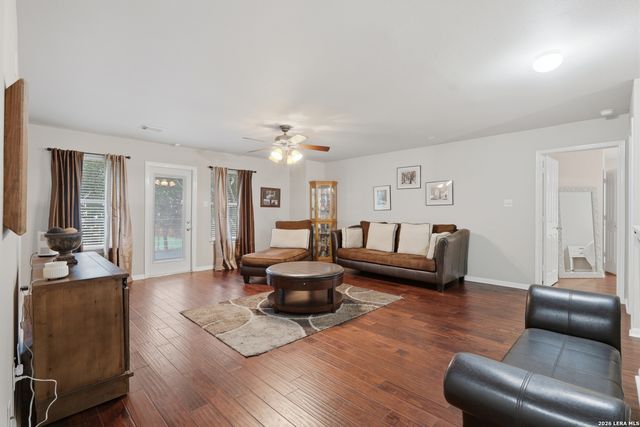 522 Turtle Hill, San Antonio, TX 78260