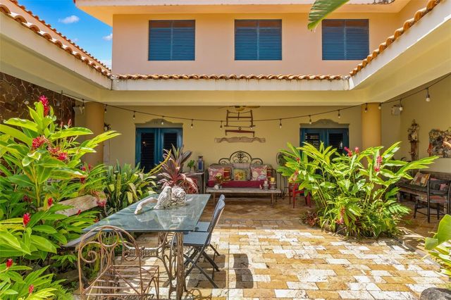 13 MIRADOR NE 13, Rio Grande, PR 00745