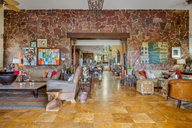 13 MIRADOR NE 13, Rio Grande, PR 00745