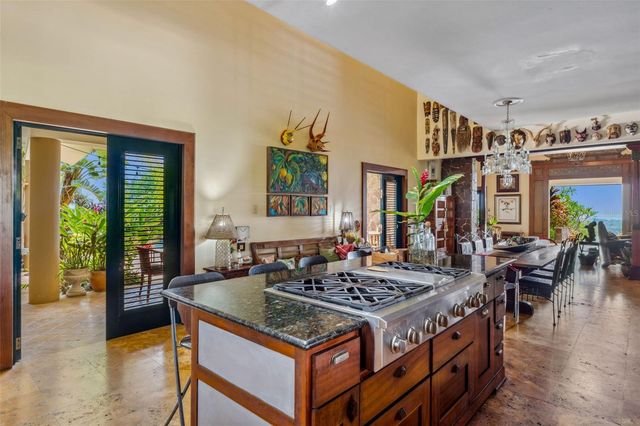 13 MIRADOR NE 13, Rio Grande, PR 00745