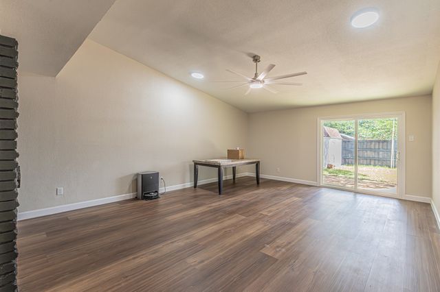 1214 Winterwood Drive, Lewisville, TX 75067