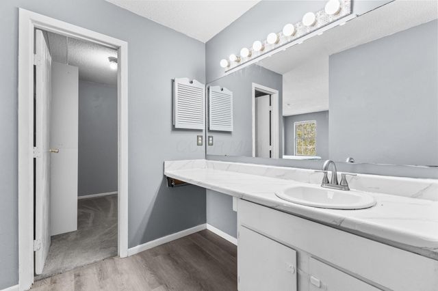 2978 Bismark Drive, Hilliard, OH 43026