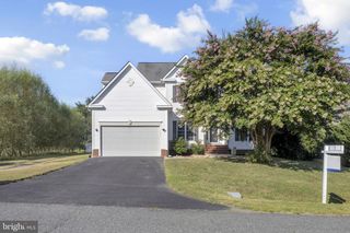 15 SHELLFIELD LN, Colonial Beach, VA 22443