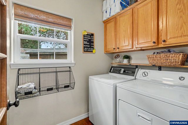 2113 Goldfinch Av SE, Stayton, OR 97383