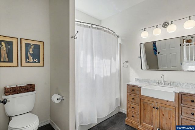 2113 Goldfinch Av SE, Stayton, OR 97383