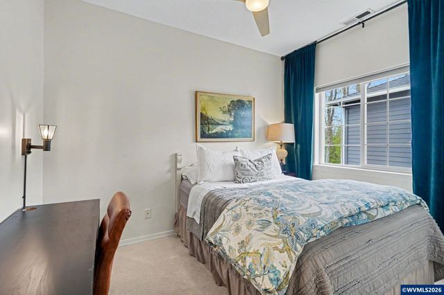 2113 Goldfinch Av SE, Stayton, OR 97383