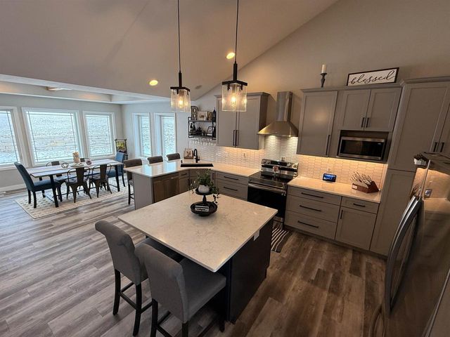 N536 ROBINHOOD DRIVE, Sherwood, WI 54169