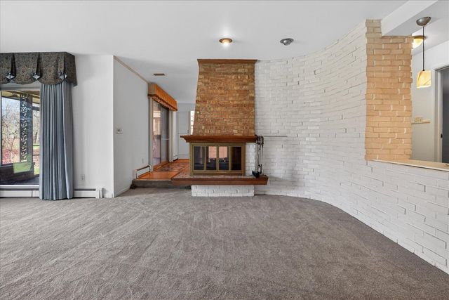 70506 Sunrise Drive, Edwardsburg, MI 49112