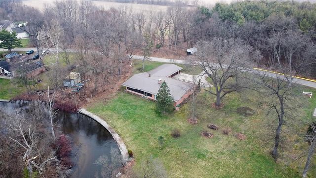 70506 Sunrise Drive, Edwardsburg, MI 49112