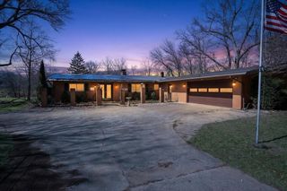 70506 Sunrise Drive, Edwardsburg, MI 49112