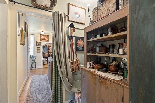 291 N Main St, North Brookfield, MA 01535