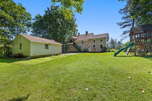 291 N Main St, North Brookfield, MA 01535