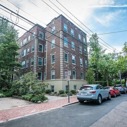 32 Shepard Street 33, Cambridge, MA 02138
