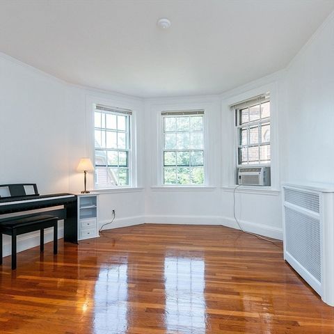 32 Shepard Street 33, Cambridge, MA 02138