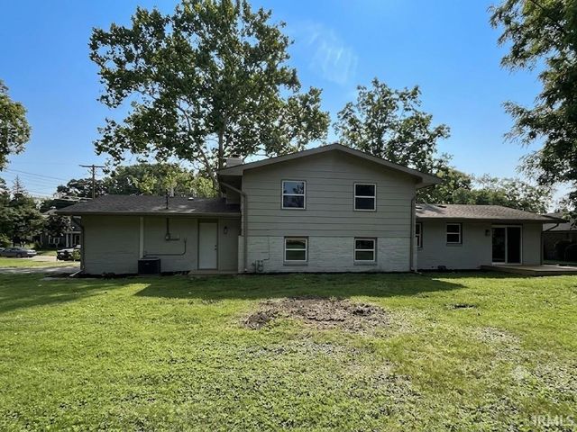 1941 Indian Trail Drive, West Lafayette, IN 47906