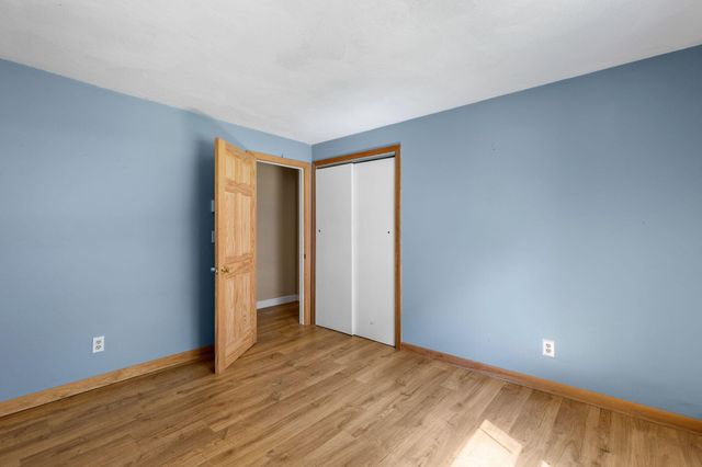 70 Cape Drive APT 8B, Mashpee, MA 02649
