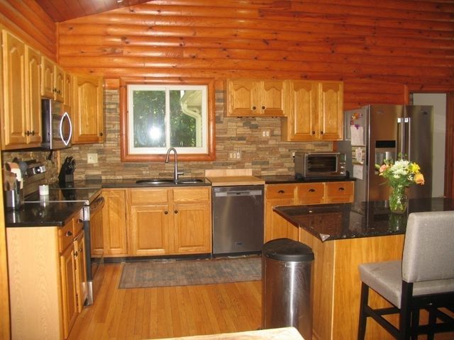 85 Thayer, Millville, MA 01529