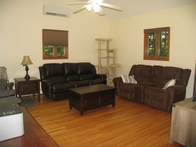 85 Thayer, Millville, MA 01529